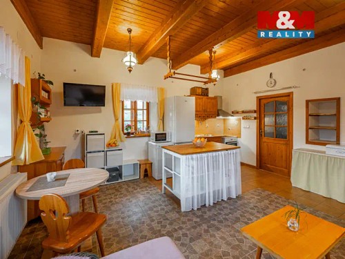 Prodej domu 160 m², pozemek 2058 m²