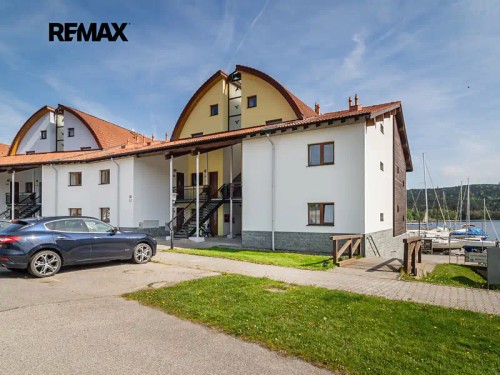 Prodej bytu 4+kk 102 m²