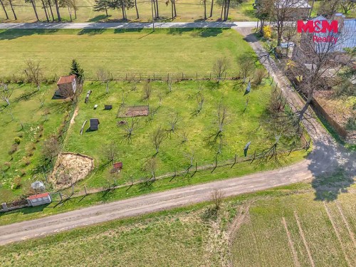 Prodej stavebního pozemku 1095 m²