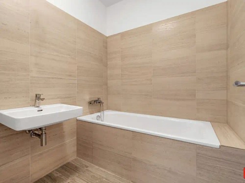 Prodej bytu 2+kk 65 m²