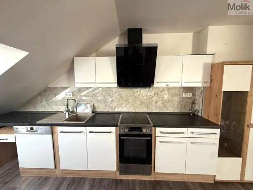 Prodej domu 360 m², pozemek 228 m²