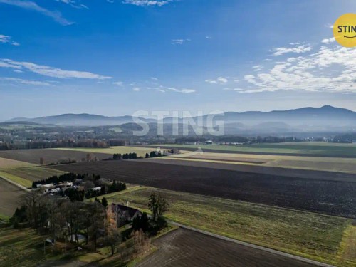 Prodej stavebního pozemku 1000 m²
