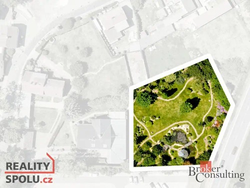 Prodej stavebního pozemku 1640 m²