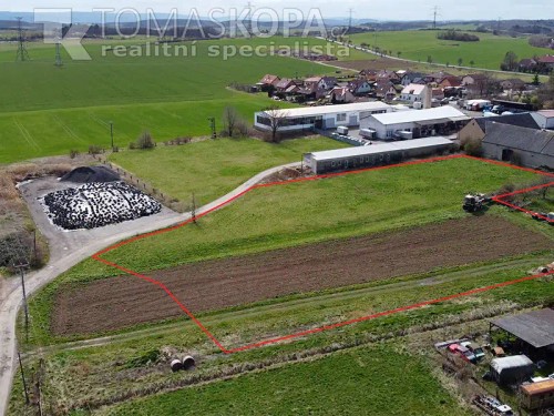 Prodej stavebního pozemku 8316 m²