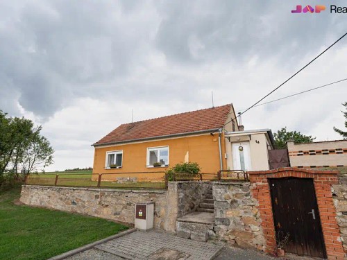 Prodej domu 99 m², pozemek 2149 m²