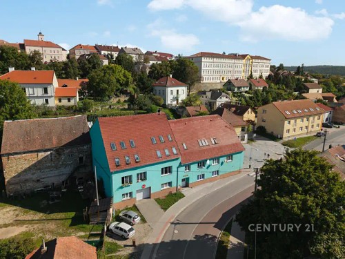 Prodej domu 1500 m², pozemek 718 m²
