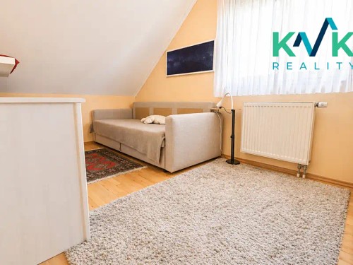 Prodej domu 250 m², pozemek 992 m²
