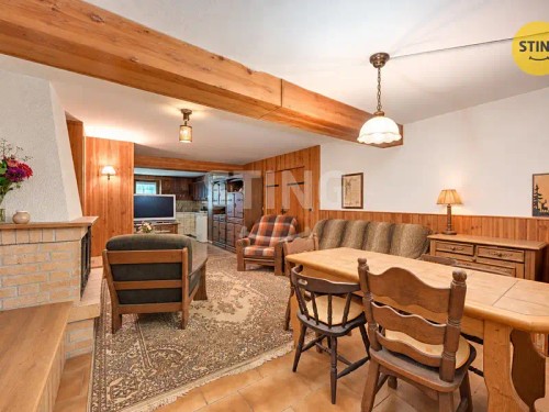 Prodej domu 400 m², pozemek 852 m²
