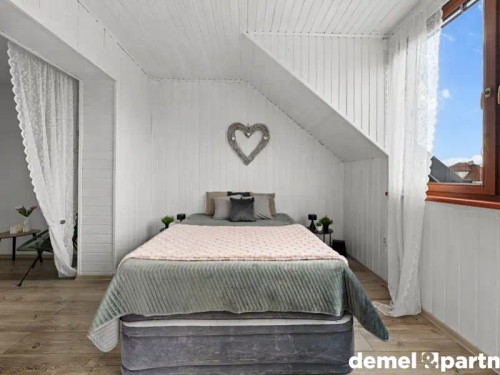 Prodej domu 201 m², pozemek 224 m²