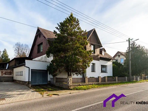 Prodej domu 243 m², pozemek 1270 m²