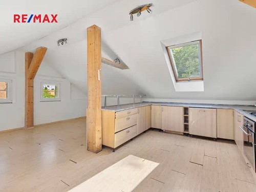 Prodej domu 198 m², pozemek 111 m²