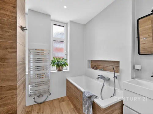 Prodej bytu 4+1 101 m²