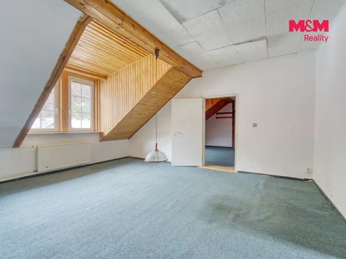 Prodej domu 800 m², pozemek 662 m²