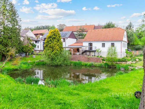 Prodej chalupy 100 m², pozemek 2807 m²