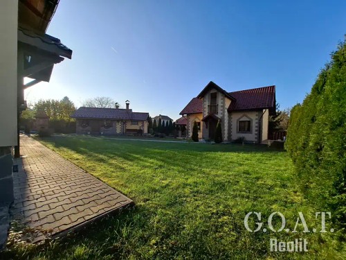 Prodej domu 249 m², pozemek 991 m²