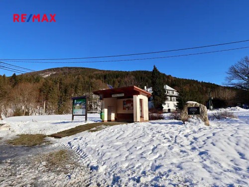 Prodej stavebního pozemku 7880 m²