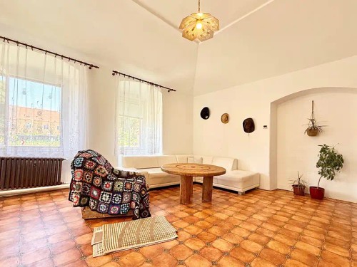 Prodej domu 373 m², pozemek 1106 m²