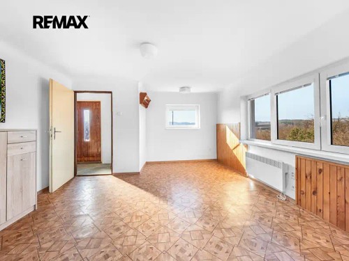 Prodaný  dům 100 m², pozemek 443 m²