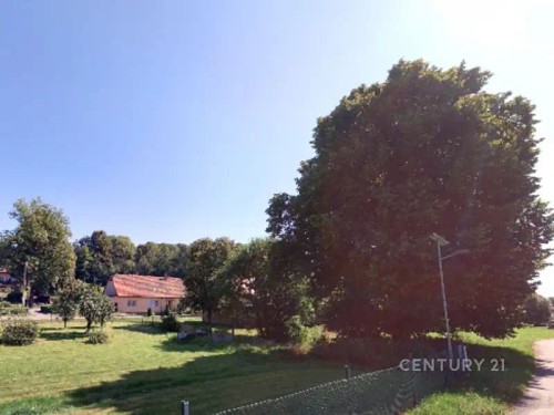 Prodej stavebního pozemku 1300 m²