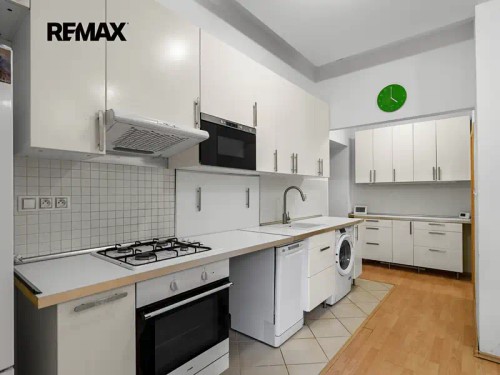 Prodej bytu 4+kk 66 m²