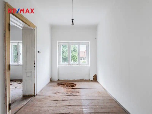 Prodej domu 220 m², pozemek 993 m²