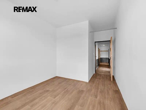 Prodej bytu 4+kk 66 m²