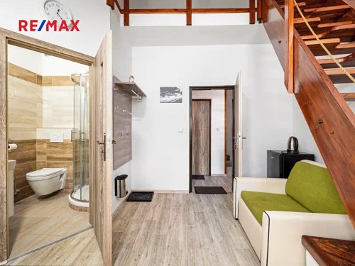 Prodej chalupy 392 m², pozemek 934 m²