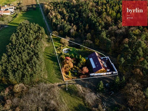 Prodej chaty 820 m², pozemek 24962 m²