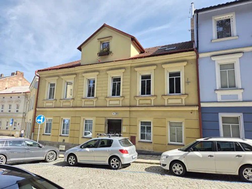 Prodej bytu 4+kk 104 m²
