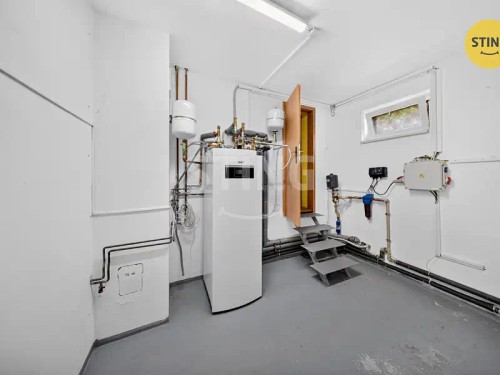 Prodej domu 225 m², pozemek 2141 m²