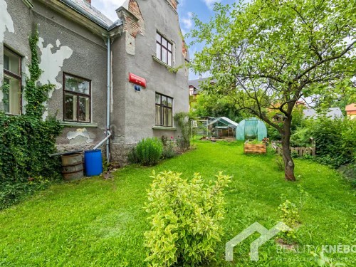 Prodej vily 259 m², pozemek 853 m²