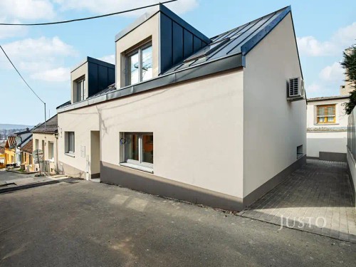 Prodej bytu 2+1 80 m²