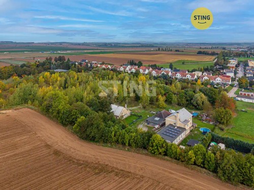 Prodej stavebního pozemku 63998 m²