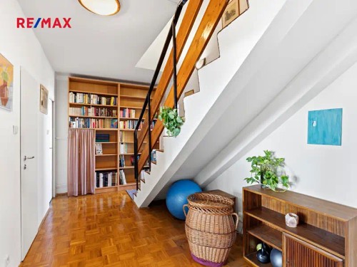 Prodej bytu 4+kk 80 m²