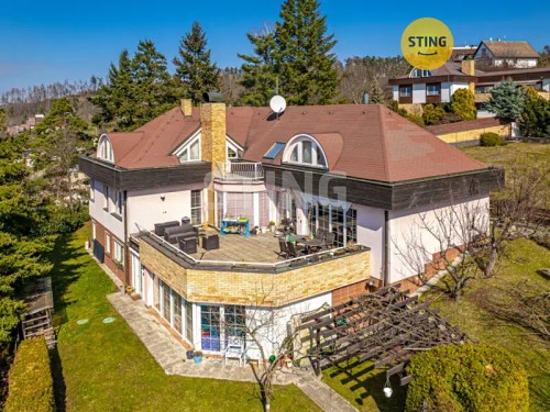 Prodej domu 438 m², pozemek 1440 m²