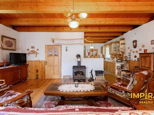 Prodej domu 300 m², pozemek 2937 m²