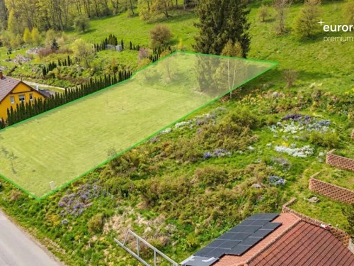 Prodej stavebního pozemku 1000 m²