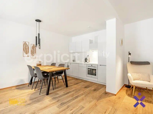 Prodej bytu 2+kk 56 m²