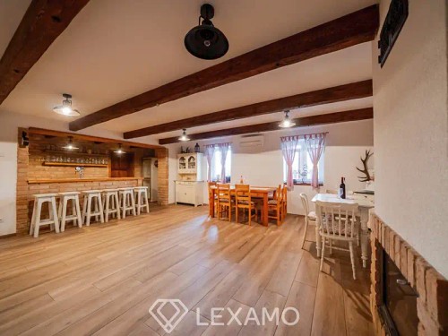 Prodej domu 306 m², pozemek 464 m²