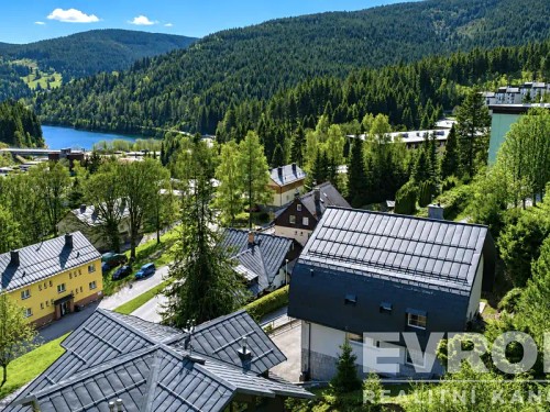 Prodej domu 390 m², pozemek 617 m²