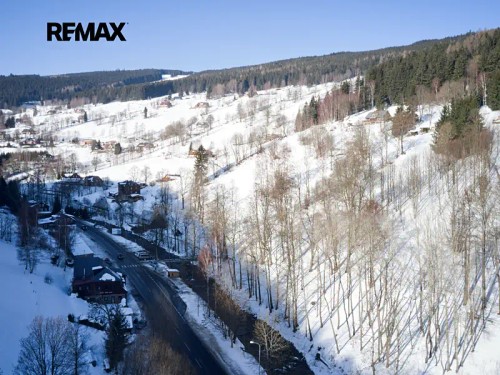 Prodej stavebního pozemku 7007 m²