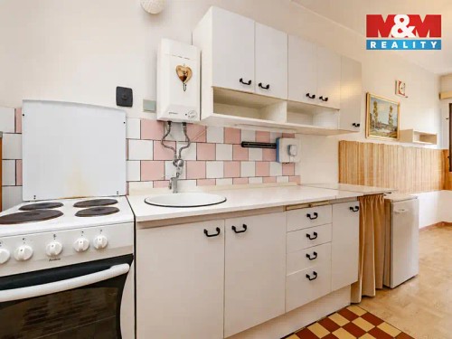 Prodej domu 180 m², pozemek 5883 m²