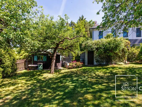 Prodej stavebního pozemku 780 m²