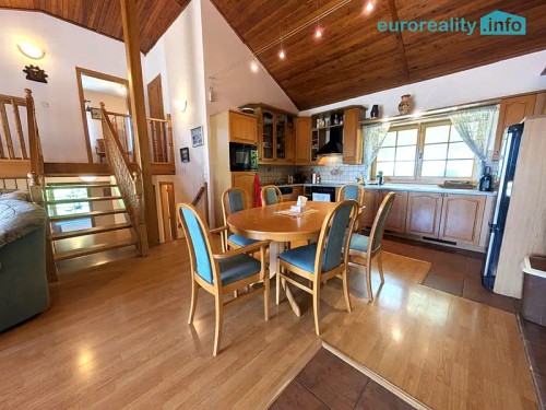 Prodej chalupy 160 m², pozemek 2696 m²