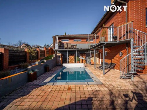 Prodej domu 348 m², pozemek 943 m²