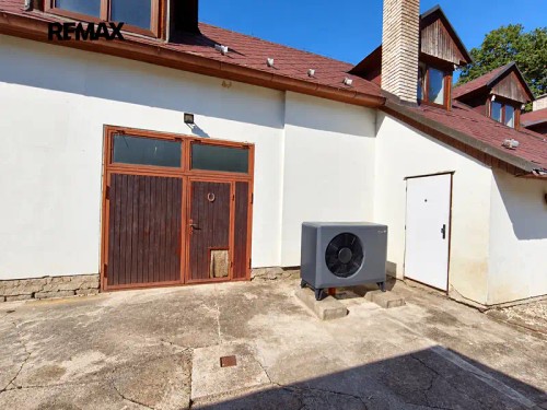 Prodej domu 235 m², pozemek 496 m²