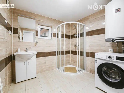 Prodej domu 228 m², pozemek 633 m²