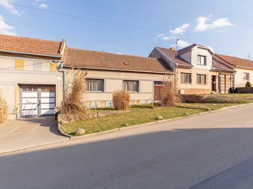Prodej domu 136 m², pozemek 999 m²