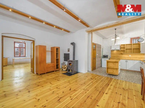Prodaný  dům 230 m², pozemek 4910 m²