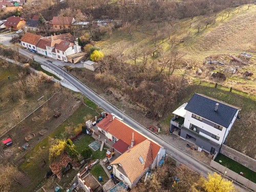 Prodej stavebního pozemku 598 m²